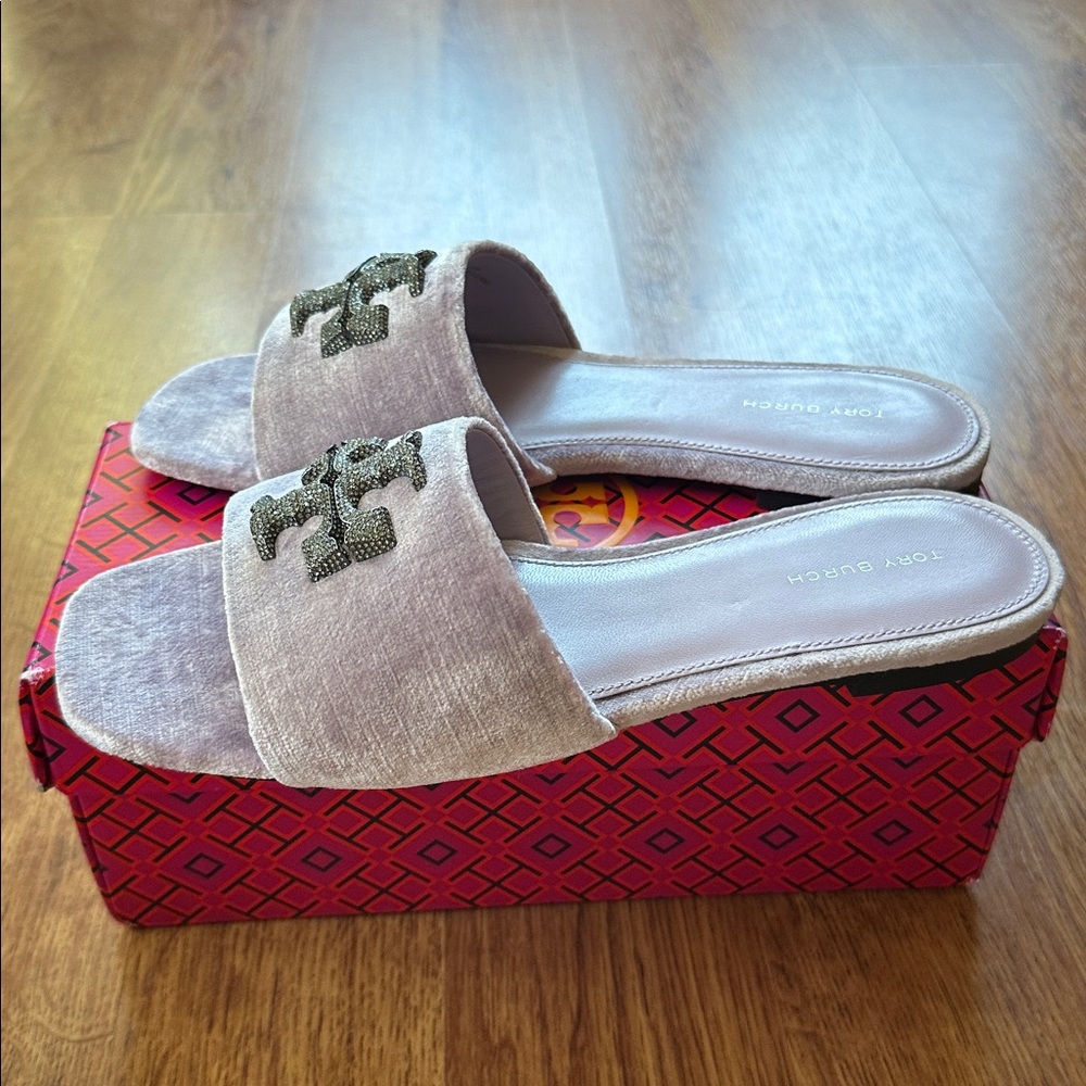 Tory Burch Eleanor Pave Crystal Velvet Slide Sandal Lilac Size 8 NIB - Picture 4 of 7